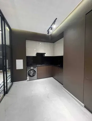 100 м², 3-комн. квартира, 12/25-2