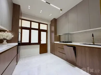 86 m², 3-xonali kvartira, 4/10-2