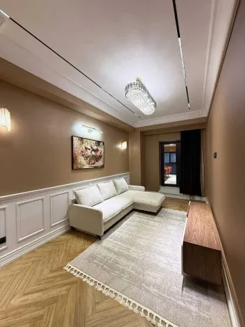 100 м², 3-комн. квартира, 5/10-1