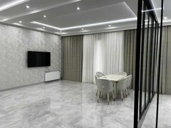 110 м², 3-комн. квартира, 3/12-3