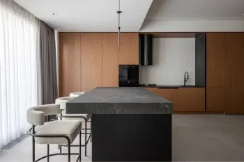 147 m², 3-xonali kvartira, 2/16-1