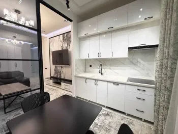 90 м², 4-комн. квартира, 6/10-1