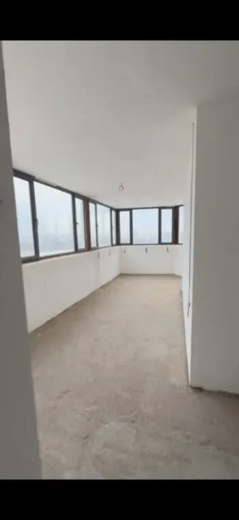 220 м², многокомнатная квартира, 7/8-1