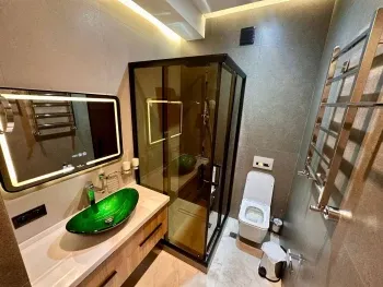 90 м², 3-комн. квартира, 4/10-1