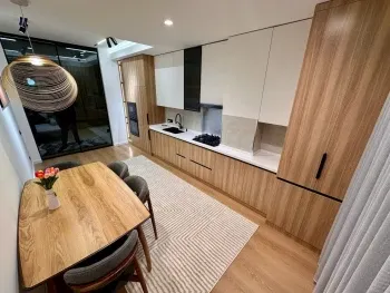 90 м², 3-комн. квартира, 4/10-2