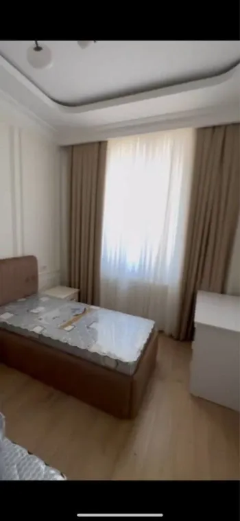 100 м², 3-комн. квартира, 8/10-2