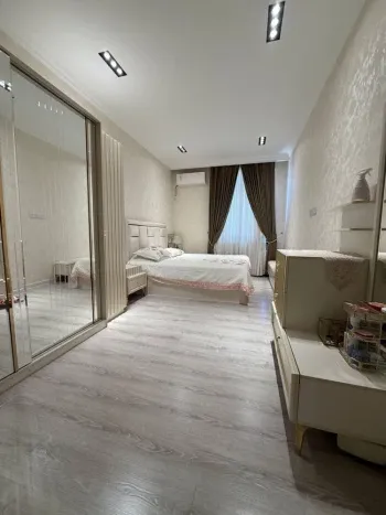 105 м², 4-комн. квартира, 6/10-1