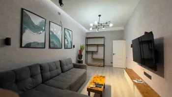 140 м², 4-комн. квартира, 8/9-1