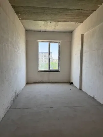 104 м², 3-комн. квартира, 4/12-2