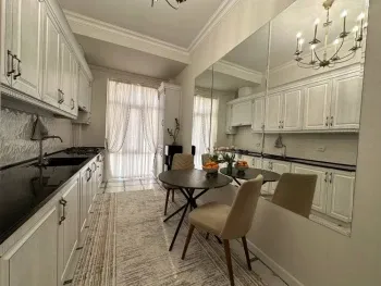 72 м², 2-комн. квартира, 8/8-2