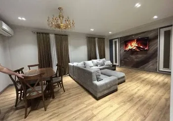 130 м², 3-комн. квартира, 3/12-0