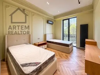 125 м², 4-комн. квартира, 3/7-2
