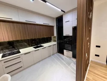 80 м², 3-комн. квартира, 7/12-2