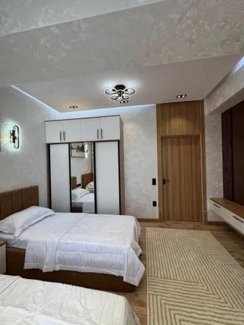 80 м², 3-комн. квартира, 6/7-1