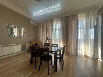 80 м², 3-комн. квартира, 9/11-0