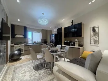 80 m², 4-xonali kvartira, 8/8-1