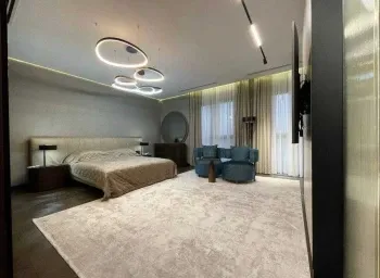 323 м², 5-комн. квартира, 14/14-1