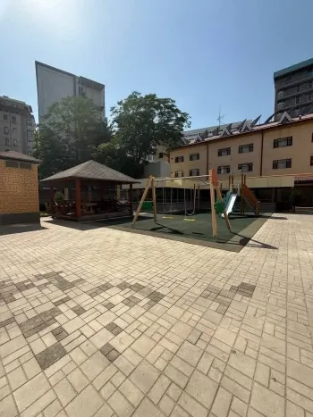 155 m², 4-xonali kvartira, 6/7-3