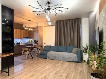 90 м², 3-комн. квартира, 6/9-2