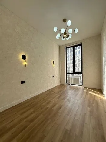 80 м², 3-комн. квартира, 4/10-2