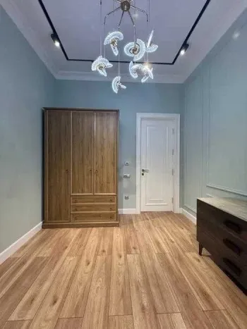 100 м², 3-комн. квартира, 3/7-3