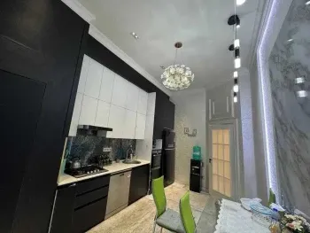 122 м², 4-комн. квартира, 3/10-0
