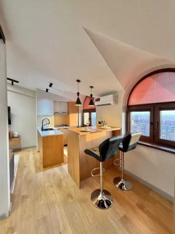 40 м², 1-комн. квартира, 10/10-3