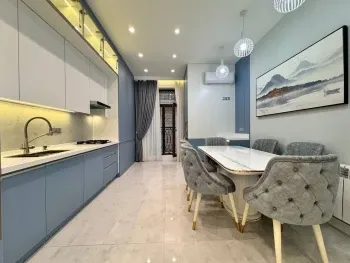 118 м², 4-комн. квартира, 2/8-1