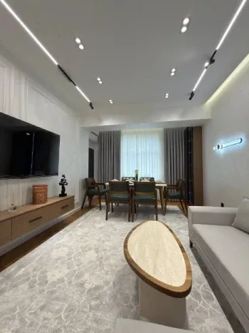 100 м², 4-комн. квартира, 5/10-1