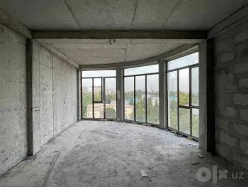 148 м², 4-комн. квартира, 8/9-0