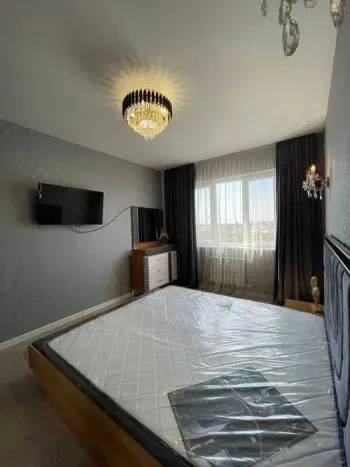 80 м², 3-комн. квартира, 8/9-2
