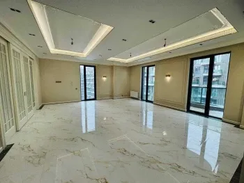181 м², 4-комн. квартира, 10/11-1