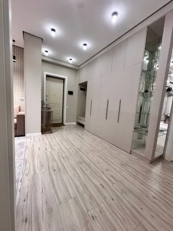 88 m², 3-xonali kvartira, 6/10-2