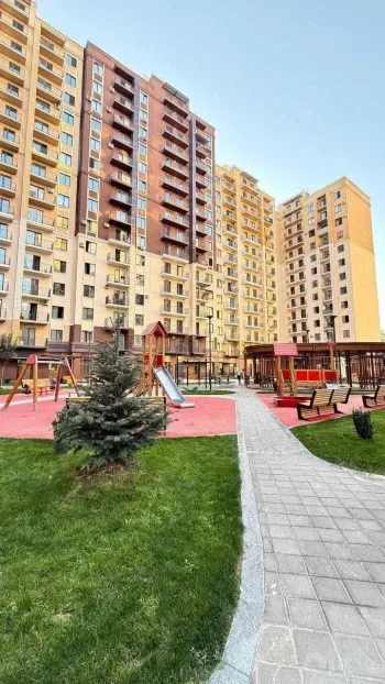60 м², 3-комн. квартира, 15/15-0