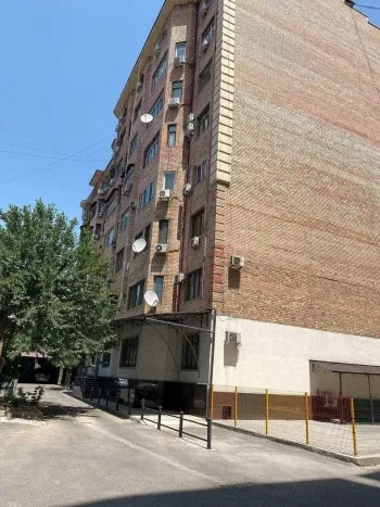 193 м², 4-комн. квартира, 1/8-1