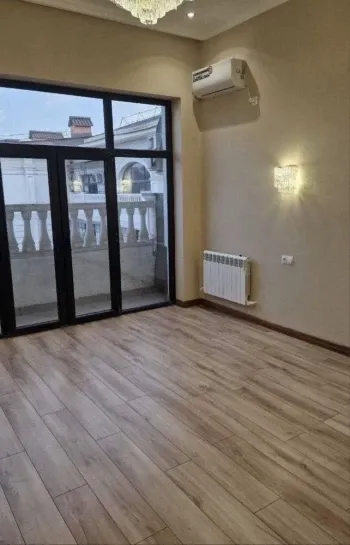 200 m², 5-xonali kvartira, 9/10-1