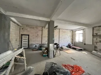82 м², 3-комн. квартира, 1/9-2