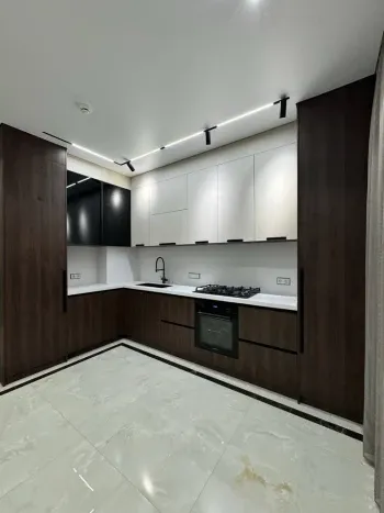 94 м², 3-комн. квартира, 4/9-3