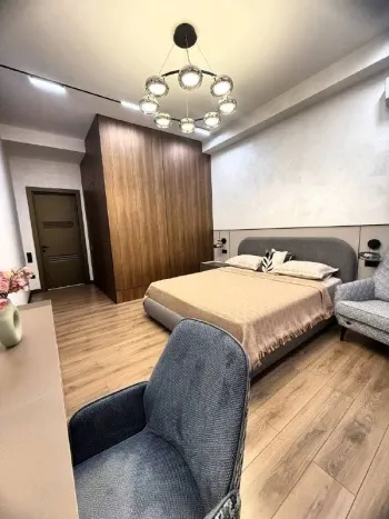 90 м², 3-комн. квартира, 3/10-3