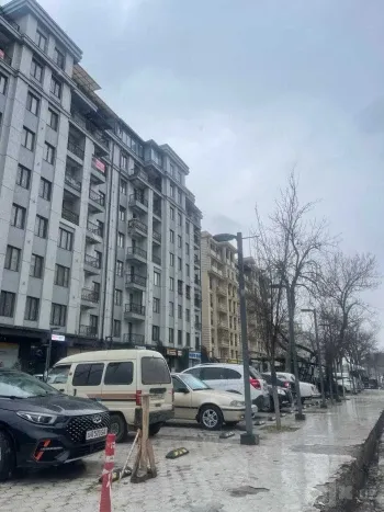 140 м², 4-комн. квартира, 8/9-0