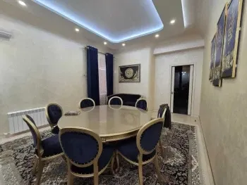 151 м², 5-комн. квартира, 4/7-2