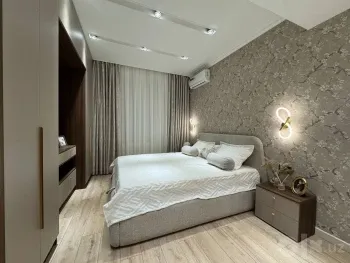 110 m², 3-xonali kvartira, 3/7-3