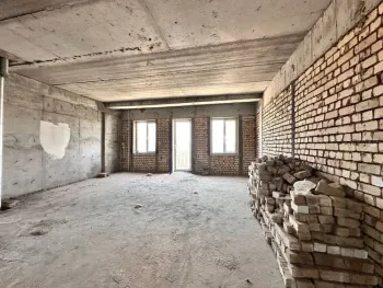 130 м², 4-комн. квартира, 8/10-3