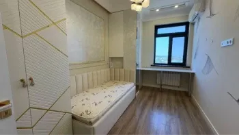 132 м², 4-комн. квартира, 8/10-3