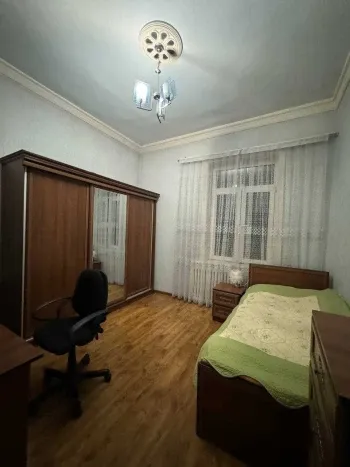 102 м², 4-комн. квартира, 2/3-2