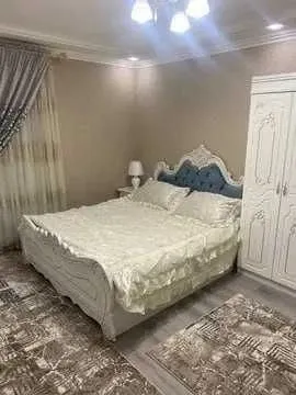 150 м², 4-комн. квартира, 16/16-0