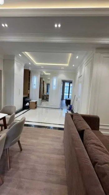 70 м², 3-комн. квартира, 3/8-2