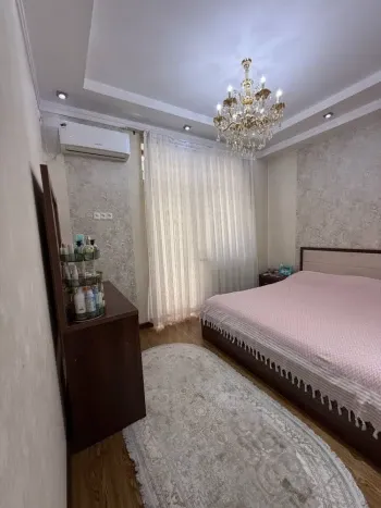 100 м², 4-комн. квартира, 3/8-2