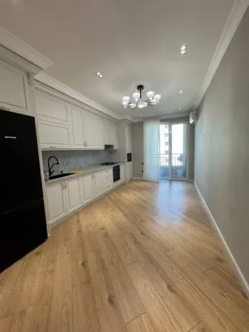 130 м², 4-комн. квартира, 6/10-0