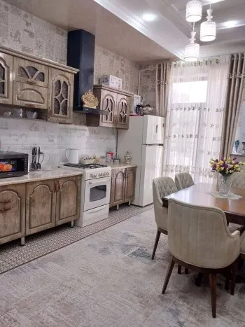 105 м², 3-комн. квартира, 4/9-0